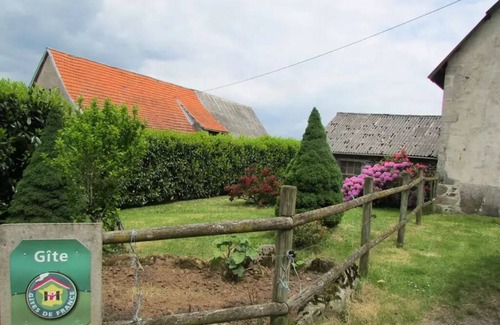 Rilhac-Xaintrie Villa | Gîte de France in Rilhac Xaintrie 2 ears - Gîte de France 4 people