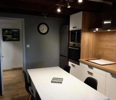 Serandon Apartment | Gîte de France Gratte bruyère 3 épis - Gîte de France 8 personnes MAE-9984