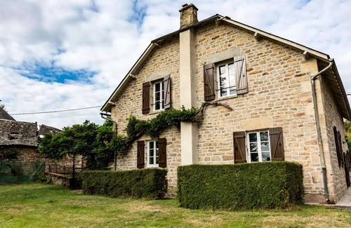 Sarran Villa | Gîte de France Le cantou des mille sources 3 ears - Gîte de France 8 people