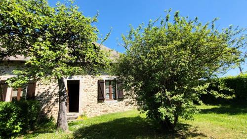 Latronche Apartment | Gîte de France Petit 2 épis - Gîte de France 4 personnes MAE-9634