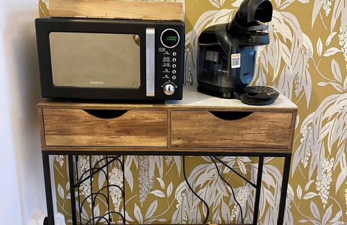 Bergues House | Gîte de la Tour Carré - typical house near town center. Pets welcome.