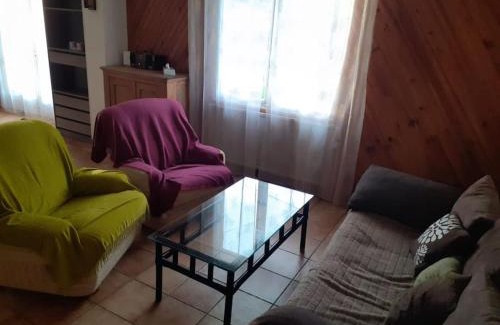 Allemant House | Gîte de la traverse, 2 à 6 personnes