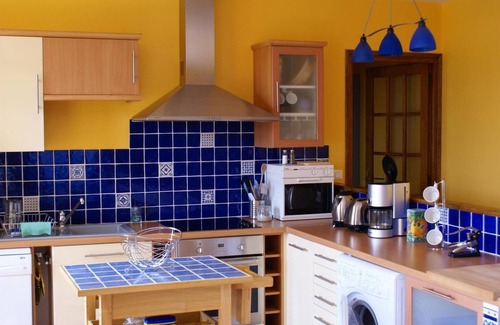 Puy-l'Eveque House | Gîte de Labrande - PUY-L'EVEQUE