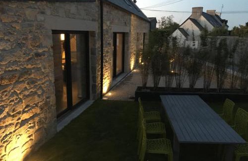 Santec House | Gîte de Ty Nevez, Bretagne (Santec) spa, 300 m de la plage.