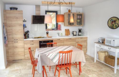 Luzille House | Gîte douillet à Luzillé avec terrasse, jardin, climatisation, proche Château de Chenonceau et Zoo de Beauval - FR-1-381-513