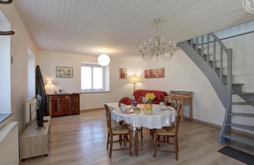 Marlhes House | Gîte douillet avec jardin verdoyant, rénové pour un séjour cosy au cœur des forêts sauvages - FR-1-496-331