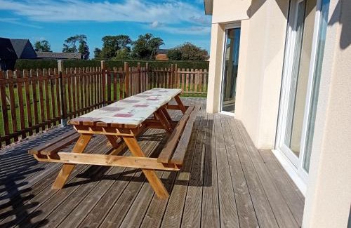 Longueville House | Gîte du Buron 6 8 personnes