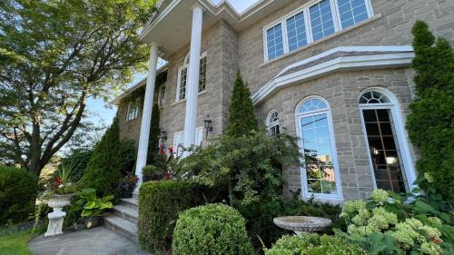 Sherbrooke Bed & Breakfast | Gîte du Caméléon