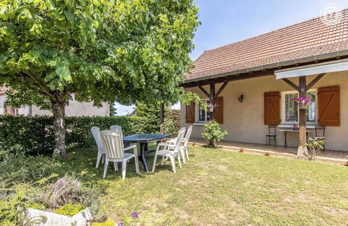 Chalmoux House | Gîte du Gardier - Chalmoux