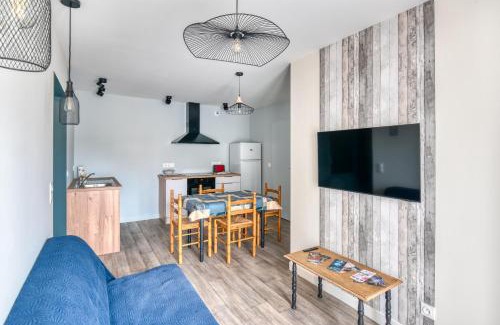 Montreuil-Bellay Apartment | Gîte du Thouet - Appt avec piscine partagée