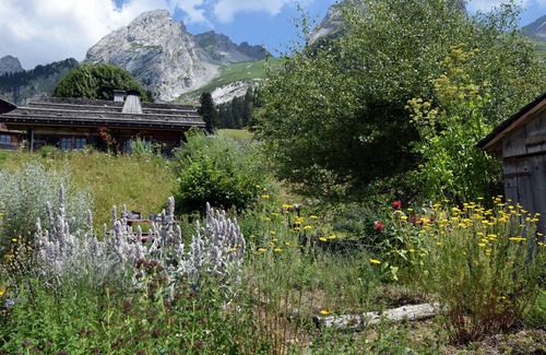 La Clusaz Ski Chalet | Gîte du Vieux Madrier in La Clusaz, 15-person chalet with breathtaking views in a quiet location.