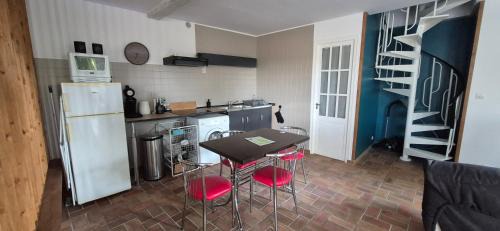 Saint-Vaury House | Gîte duplex Carosselle et Clarallen