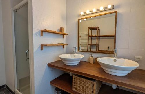 Mezieres-en-Brenne House | Gîte en Berry au cœur du Parc Naturel avec jardin et parking, 3 chambres, cheminée - FR-1-591-157