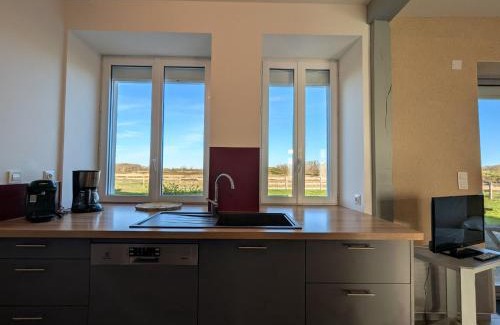 Migne House | Gîte en Brenne avec Terrasse et Garage Privé - FR-1-591-316