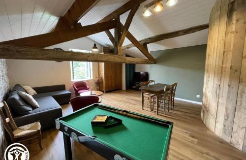 Vouvant House | Gîte en cité médiévale de Vouvant avec parking privatif, 4 chambres - FR-1-426-590