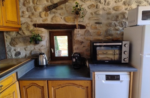 Vallon-Pont-d'Arc House | Gîte en Pierre Avec SPA "lou Caladou"