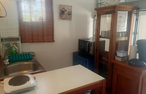 Montfort-sur-Argens Apartment | Gîte en Provence - Medieval village, near Verdon.