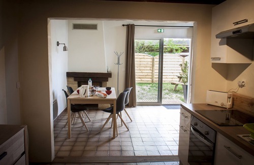 Poilly-lez-Gien House | Gîte Etrier Wallon Among horses.