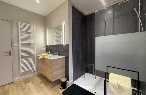 Ferrieres-sur-Sichon House | Gîte familial près de Vichy avec animaux acceptés - FR-1-489-496