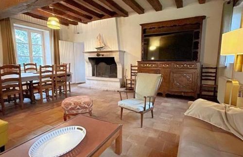 Thore-la-Rochette House | Gîte familial avec jacuzzi, baby-foot, fléchettes, et plus - idéal pour se ressourcer ou faire la fête ! - FR-1-491-414