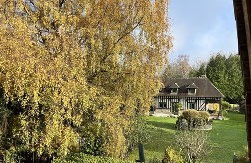 Saint-Gatien-des-Bois Apartment | Gîte for two people. Rated 3 épis Gîtes de France. Between Honfleur and Deauville