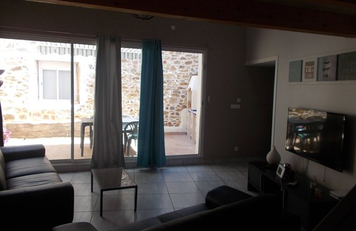 Bizanet House | Gîte Wifi, Clim, Patio, Garage 16km Narbonne