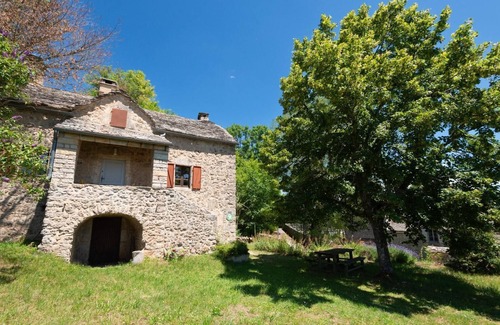 Saint-Pierre-des-Tripiers House | Gîte La Vicairie 4/5 persons