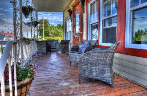 Val-Brillant Bed & Breakfast | Gîte Grand-Père Nicole