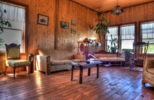 Val-Brillant Bed & Breakfast | Gîte Grand-Père Nicole