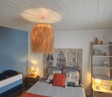 La Roche-sur-Yon Apartment | Gîte "Hawaï", avec parking securisé