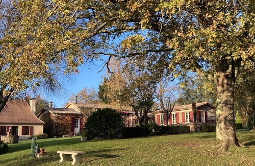 Monfaucon House | Gîte in a large natural estate