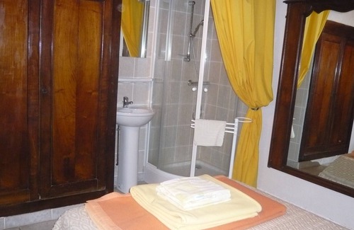 Osse-en-Aspe Other | Gîte Jaune - House on 5 ha property, swimming pool, sauna, animals,