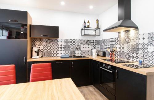 Beynat Apartment | Gîte Jean Scafer, Piscine chauffée, Wifi, Salle de jeux, Animaux de la ferme