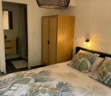 Neuville-sur-Ain Apartment | Gîte l Ainstant à 2 pas de la rivière, proche CNPE et A42