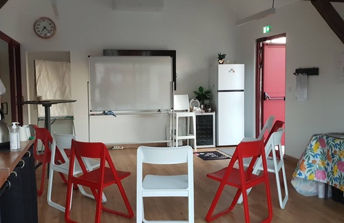 Montlouis-sur-Loire House | Gîte la Bulle Bien-être 4 stars: Swimming pool. Optional: Spa, Sauna, Massages.