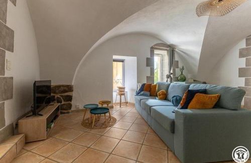 Aydat House | Gîte La Clé de Voûte