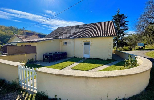 Valojoulx House | Gîte La Laiterie 10p - Le Moulin de la Mailleraie