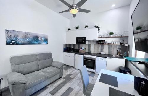 Eymet Apartment | Gîte La Petite Cour