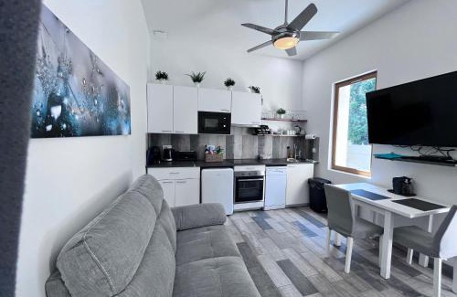 Eymet Apartment | Gîte La Petite Cour