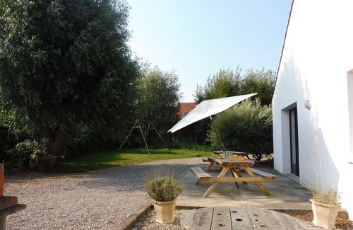 Verlincthun Cottage | Gîte La prairière detached house garden near Hardelot, charm, quiet