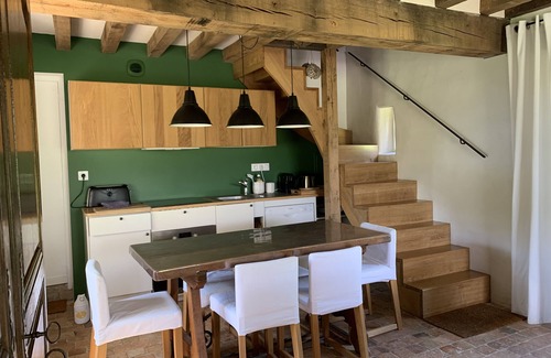 Bazouges-sur-le-Loir Cottage | Gîte La Ravaloire "The Orchard"