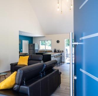 Saumur House | Gîte la Seigneurie -Piscine & SPA