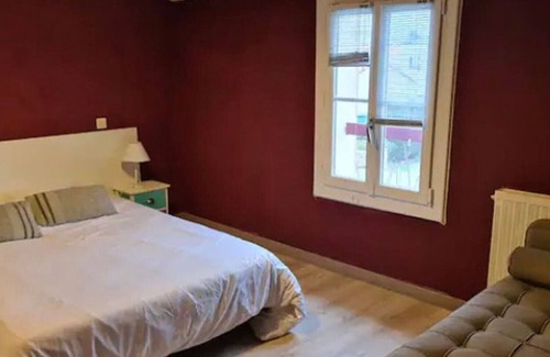 Les Herbiers House | Gîte La Source 10 persons 10 min from Puy du Fou