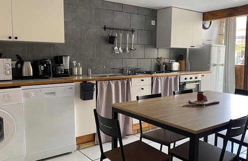 Champagne-et-Fontaine Cottage | Gîte "La Tonnellerie" Domaine Métairie des Gâcheries-Dordogne/Périgord Vert