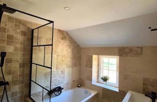 Montereau House | Gîte La tanière