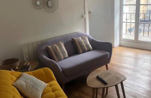 Veneux-les-Sablons Apartment | Gîte le long rocher