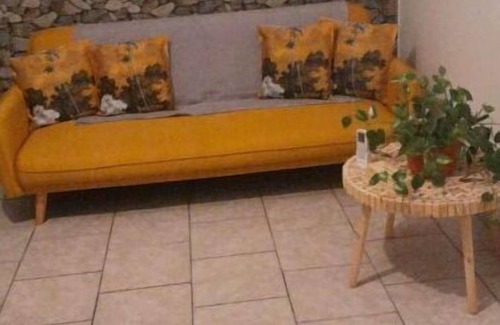 Fond Marie-Reine House | Gîte Le Lys de la Paix. Logement Paisible