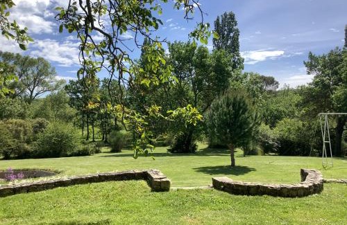 Espeluche Bed & Breakfast | Gîte Le Mas du Colombeyras