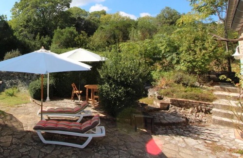 Verfeuil House | Gîte Le Mazet with swimming pool, quiet, near Céze Valley and Uzès