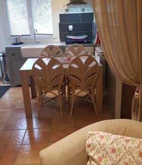 Chateauredon Apartment | Gîte le Père Limpinpin